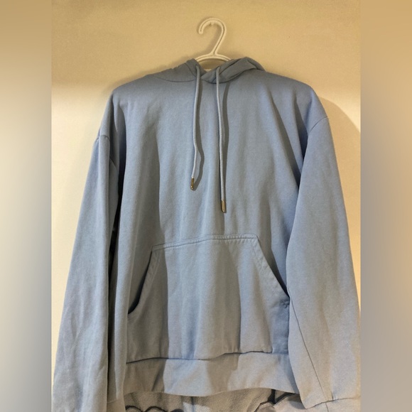 Light blue oversized hoodie from H&M - Picture 1 of 2